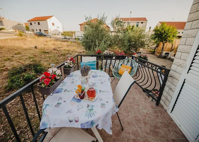 Apartmant Tonka * שיבניק